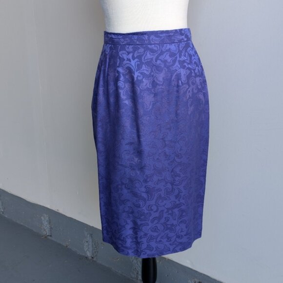 Vintage Adele Wechsler 100% Silk 2 Piece Skirt Suit Sweater Set - Picture 3 of 10